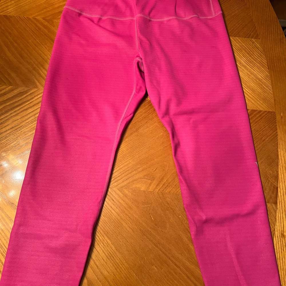 IVL Collective leggings and sports bra